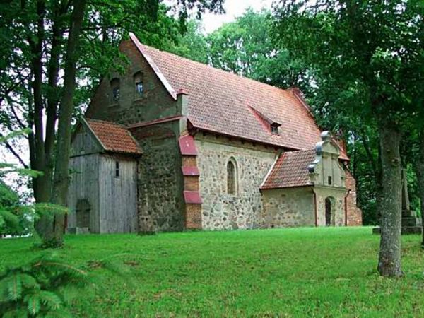 Kościół z drugiej połowy XIVw