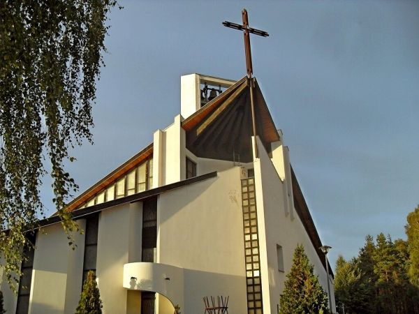 kościół na Łapiszewie pw. Najświętszego Serca Pana Jezusa