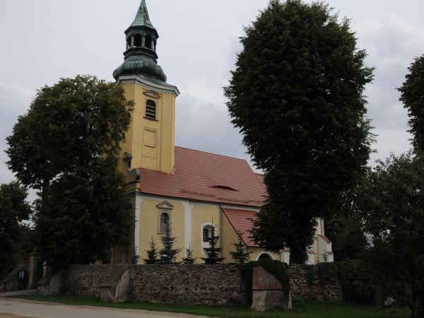 Kościół po wymianie dachu