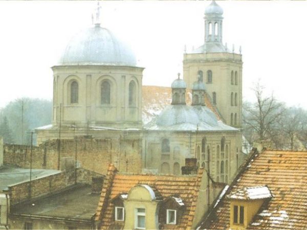 Grodzisk Wielkopolski-ul. Kościelna, kościół farny pw.św. Jadwigi (Śląskiej) z 1 poł.XV w.