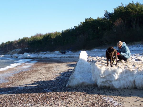 Pobierowo-Borowiak-zapraszamy do szukania bursztynow!!!