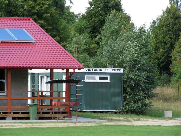 Boisko Victorii II w Piecach