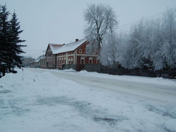 Ulica Wiosenna w zimowej  szacie