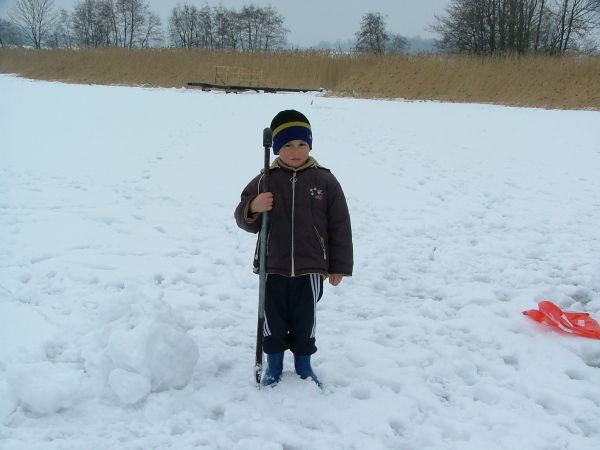 .....z Dziadkiem na rybach.