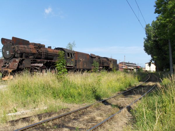 NISZCZEJĄCA TECHNIKA