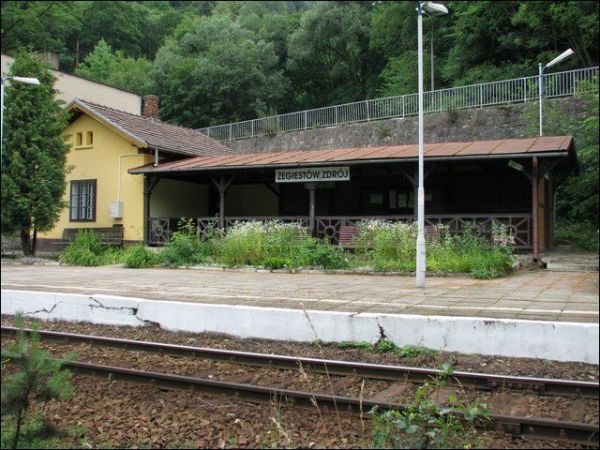 Przystanek kolejowy Żegiestów-Zdrój
