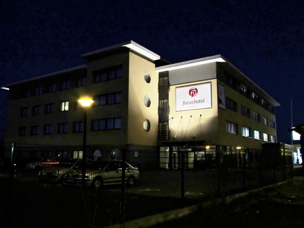 FocusHotel nocą