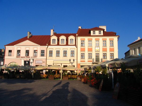 Pod parasolami na Rynku