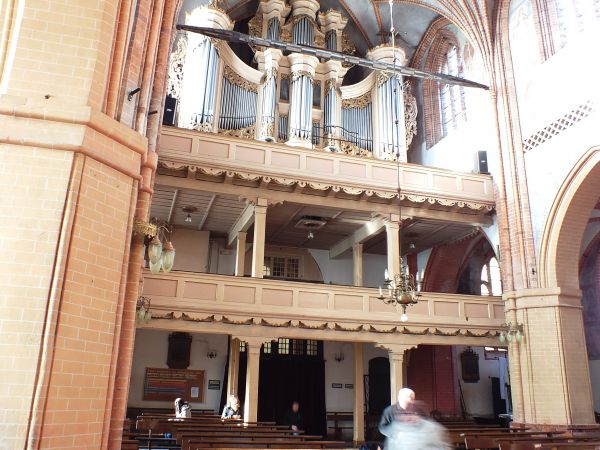 Wnętrze kościoła p.w Narodzenia NMP