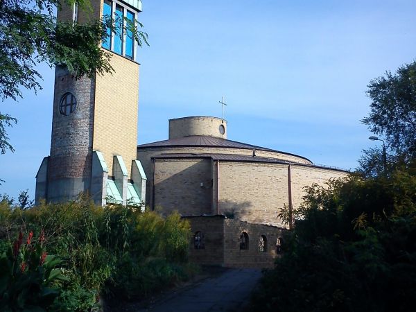 Sosnowiec-Milowice. Kościół pw.Św. Brata Alberta.