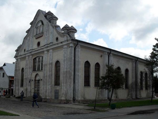 Biała Synagoga w Sejnach - obecnie mieści Ośrodek "Pogranicze - sztuk, kultur, narodów"