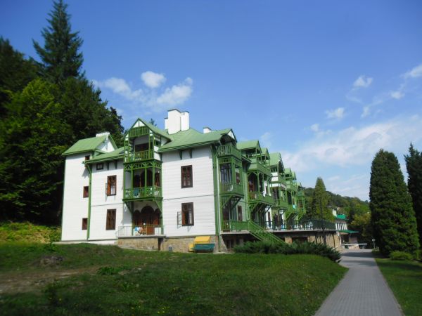 Dom Uzdrowiskowy BIAŁY ORZEŁ