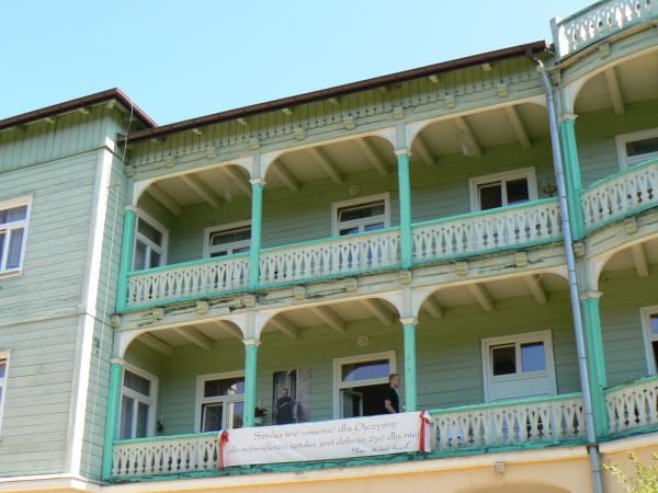 KOMAŃCZA-KLASZTOR NAZARETANEK