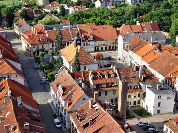 Reszel,widok na Rynek Starego Miasta z wieży kościoła św. Piotra i Pawła, najwyższeego punktu widokowego na Stare Miasto,wysokość 52 m.wysokości.