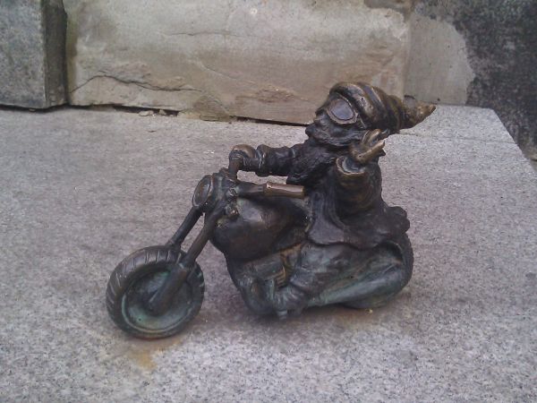 Krasnal pod katedrą  św. Marii Magdaleny.