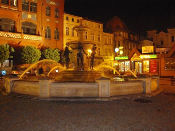 Rynek nocą