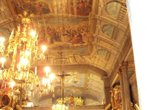 jesteśmy w kościele z XV wieku ! - to perełka na Szlaku Architektury Drewnianej Budownictwa Sakralnego na Podkarpaciu, ludzie pędzą w Bieszczady czy do kurortów