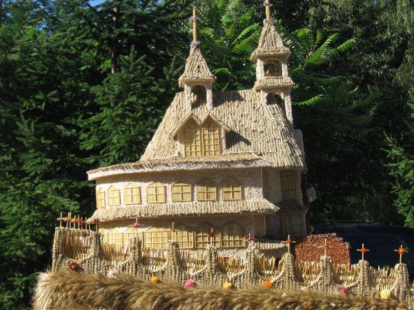 Wieniec dozynkowy PONICE-2011