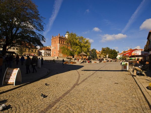 Sandomierz-Starówka , rynek z ratuszem