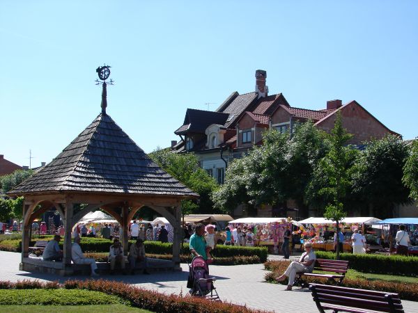 4.06.2011