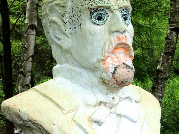 Budy Łańcuckie - H.Sienkiewicz
         /  przed renowacją /