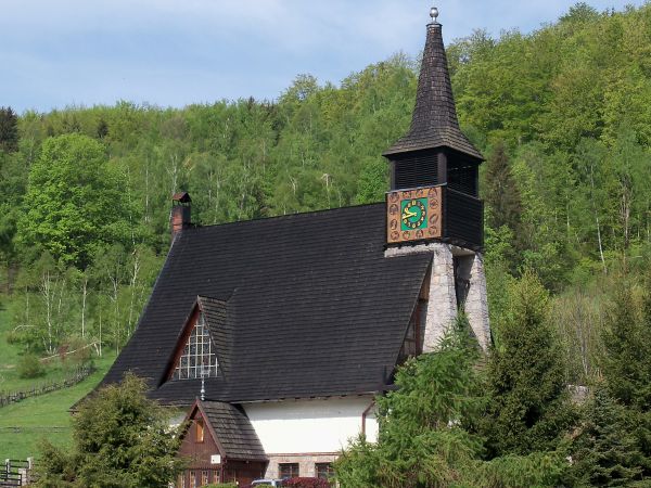 Kościółek w Jagniątkowie