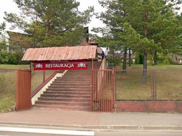 Wejście do Niedźwiadka