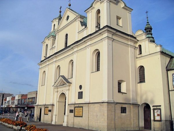 Fronton kościoła Św. Zygmunta w Częstochowie