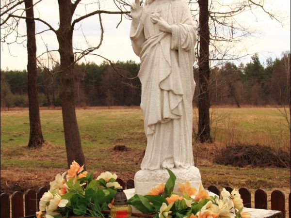 Mołodycz - figura przydrożna.