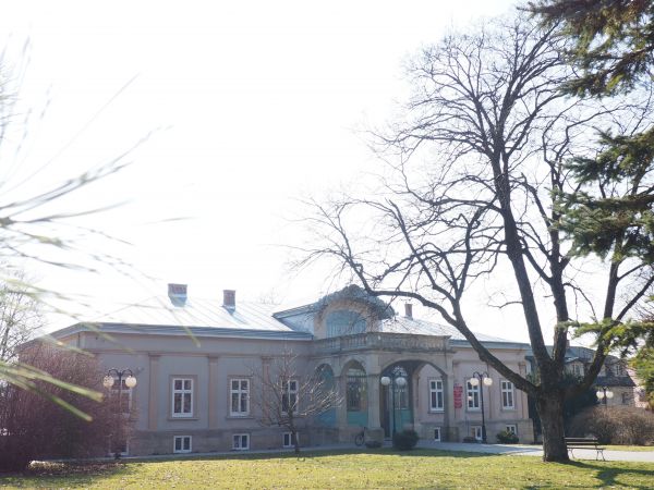 główny, reprezentacyjny obiekt uczelniany - tu wysłuchaliśmy wykładu pt. "ciecierzyca" - no i że jest dobrym źródłem białka, witamin z grupy B, żelaza i błonnik