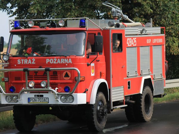 OSP Łopienno, wóz strażacki.