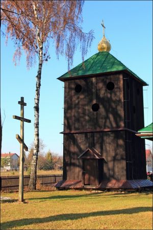 Cerkiew Opieki Matki Bożej w Kłokowicach - drewniana parafialna cerkiew prawosławna w dekanacie Przemyśl (dawniej świątynia greckokatolicka). Zbudowana na miejs