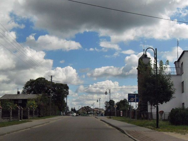 Jesteśmy w Kaliskach na ulicy Długiej