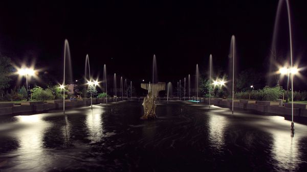 Fontanny nocą