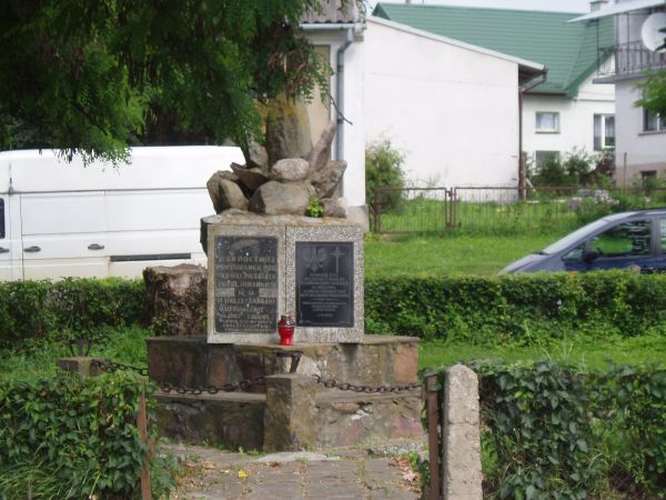 Pochwała i potępienie.