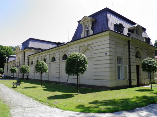 Zamek - Muzeum w Łańcucie. Stajnie