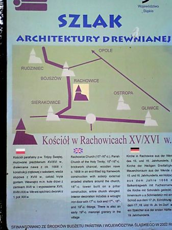 Zabytkowy, drewniany kościół pw Świętej Trójcy - autor A.Olszewski