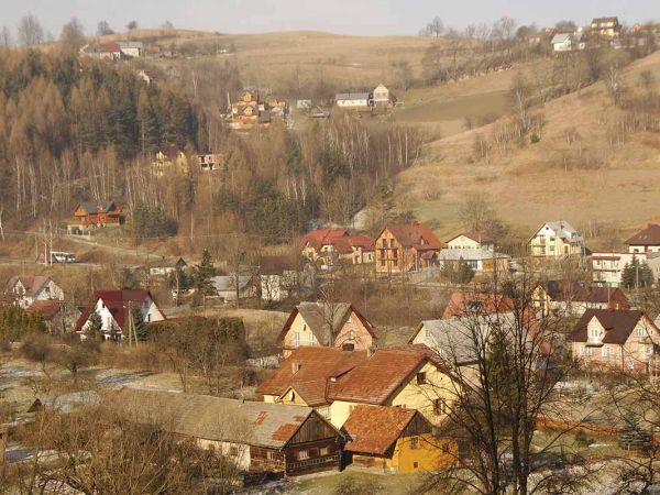 Rytro w promieniach porannego słońca