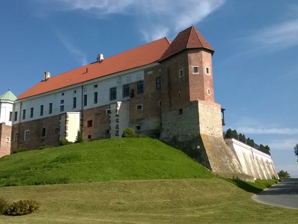Muzeum Okręgowe w Zamku Kazimierzowskim -  Zamkowa 12, 27-600 Sandomierz zamek-sandomierz.pl 693 378 799
