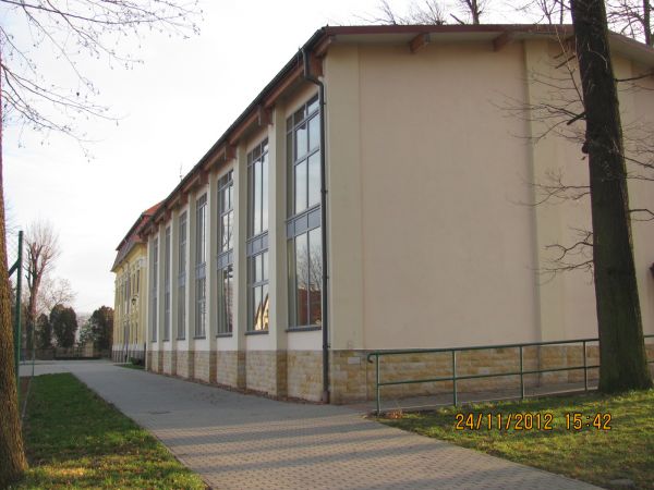 Sala gimnastyczna przy  Gimnazjum