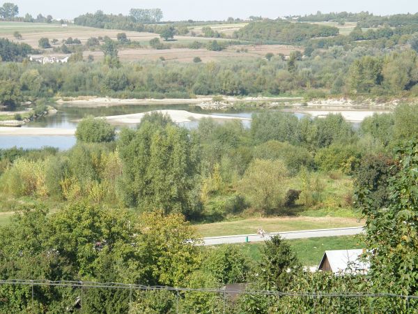 Widok na Wisłę z ulicy Cmentarnej