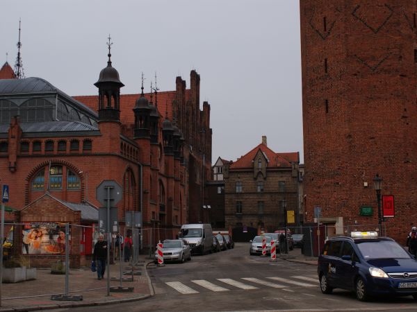 Hala targowa i Baszta "Jacek" przy ul. Pańskiej.