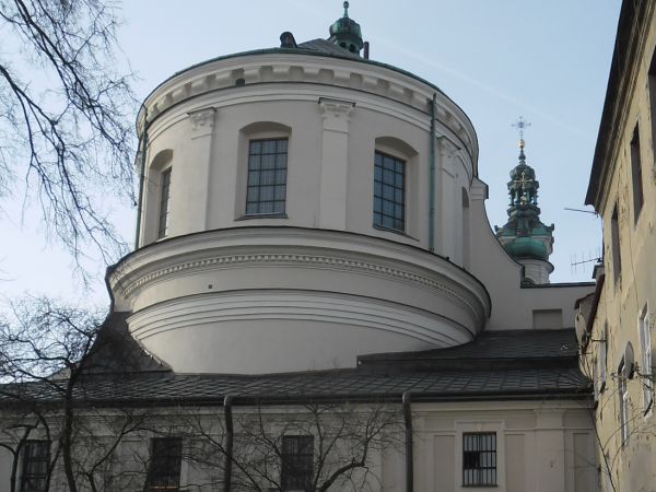 Widok na Archikatedrę od wschodu.