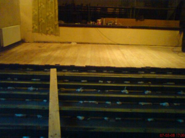 Wymiana podłogi w Remizie OSP