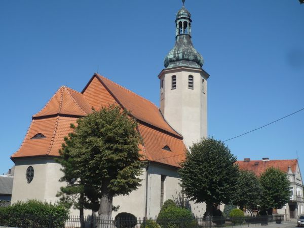 Kościół  p.w Serca  Pana  Jezusa  poewangelicki  pełni  rolę  kościoła przedpogrzebowego .