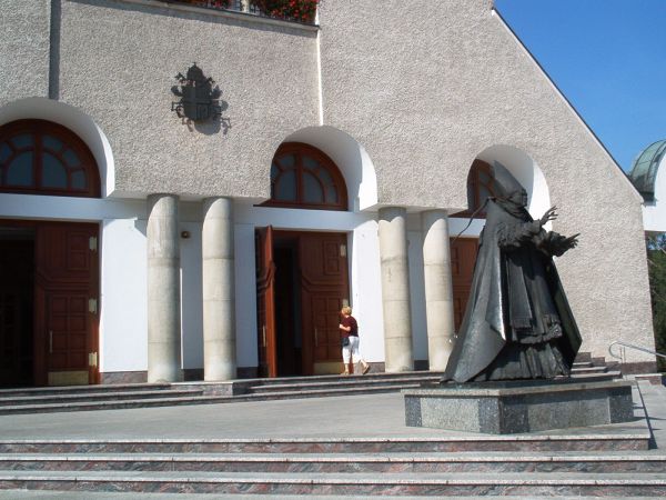 Wrzesień 2005  -  kościół św. Piotra Apostoła