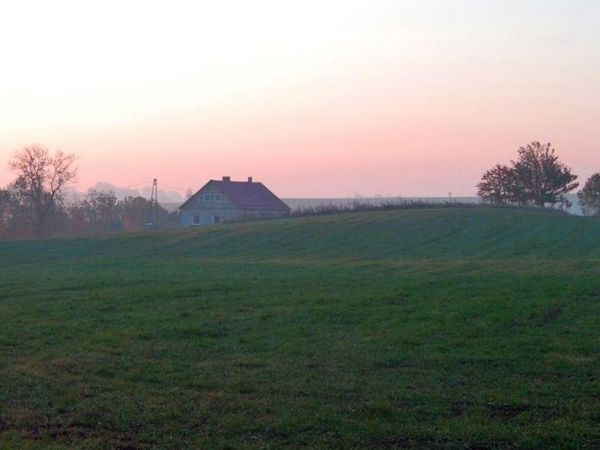 Morany-świt jesienią.