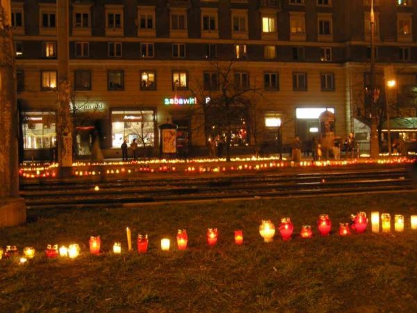 Al. Jana Pawła 2005r