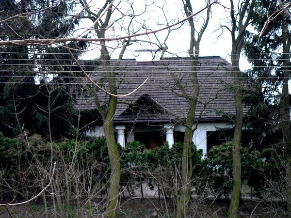 Dworek Wincentego Pola, obecnie obiekt muzealny.