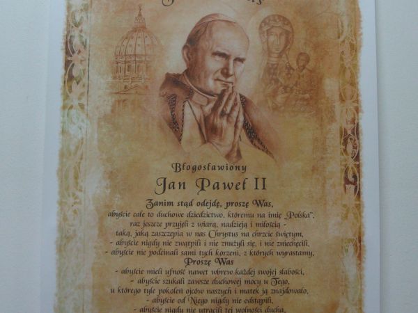 pisemne przesłanie - nawołanie patrona szkoły  -  w Izbie Jego Pamięci.